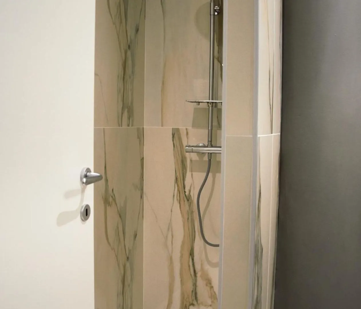 Hotel Domus Dea Roma By Trinita