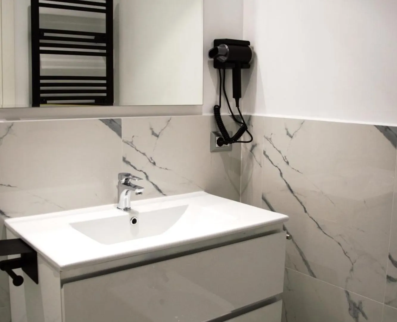 Hotel Domus Dea Roma By Trinita 0*,